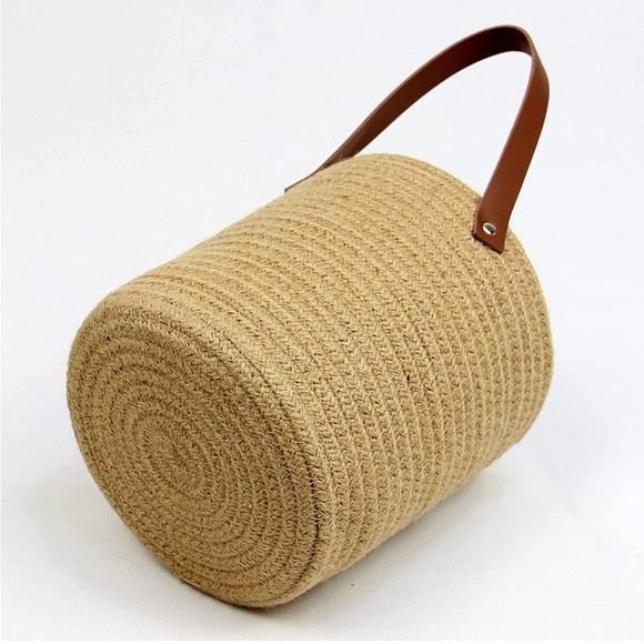 NEW Woven Hanging Baskets - Picture 2 of 5